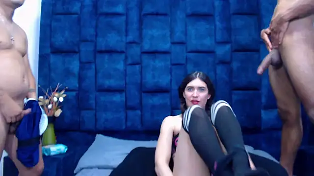 GroupNoLimits's cam snapshot