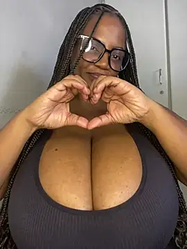 SweetLillyC's cam snapshot