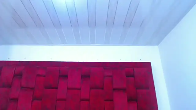 Sara_Sex77's cam snapshot