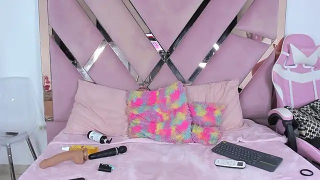 Freyaht's cam snapshot