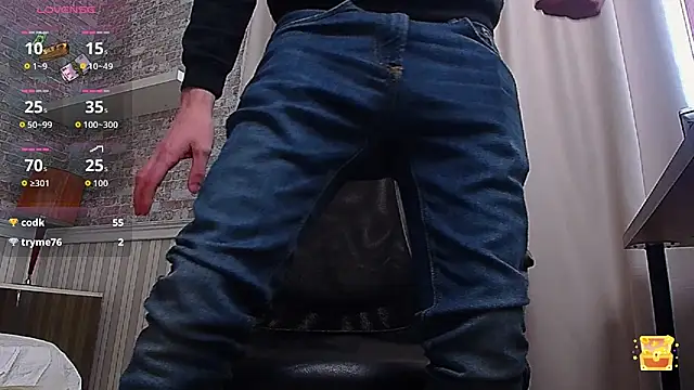 JonahShaw live sex cam