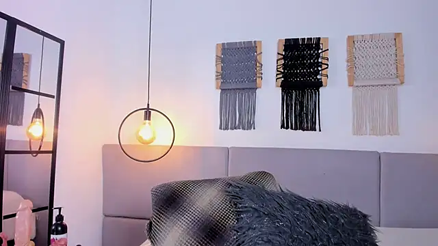 Sweet_camille live sex cam