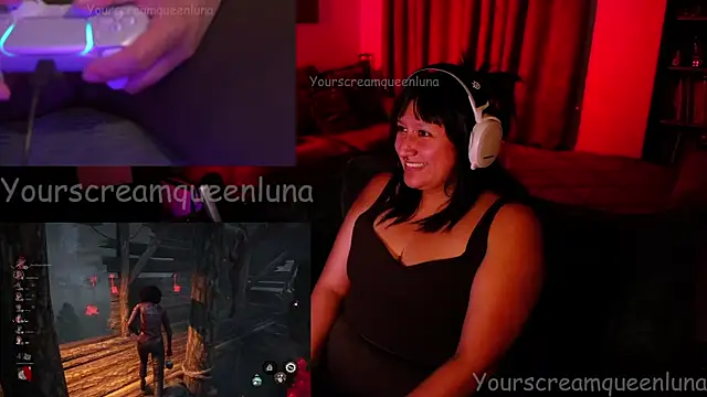 YourScreamQueenLuna's cam snapshot