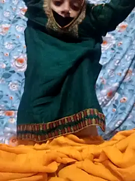 Cute-Garima's cam snapshot