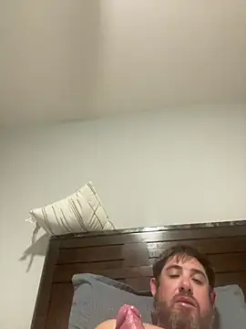 caliguy37 live sex cam