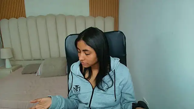 shaneelle live sex cam