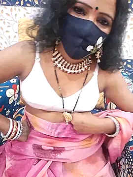 Hotty_pooja_07's cam snapshot