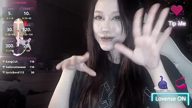 chloe_crystall_killer's cam snapshot