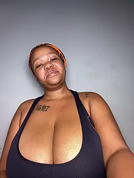 Marinda_Swangs's cam snapshot