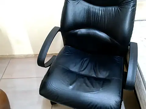 AmazingEbonyBoobsxxx's cam snapshot