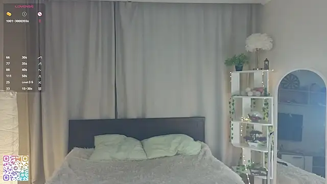 DavinaParady's cam snapshot