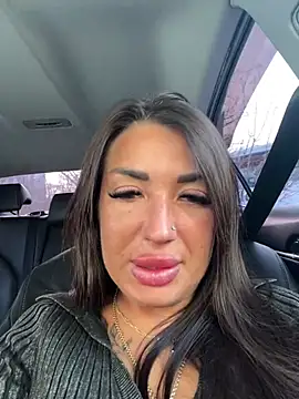 RuslanaXX live sex cam