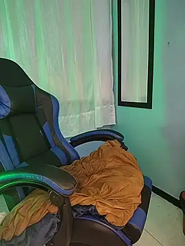 Feniix__ live sex cam