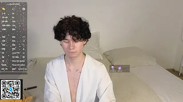 moon_Gloww live sex cam