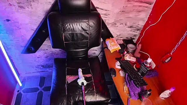 Charlotte_Bms7's cam snapshot