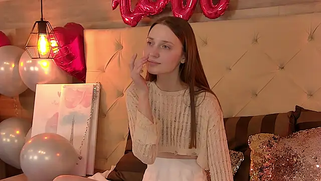 EmmaSagge live sex cam