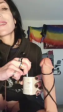 freyamoret live sex cam