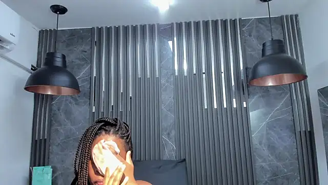 SaraiEvans's cam snapshot