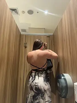 KiraSunshine's cam snapshot