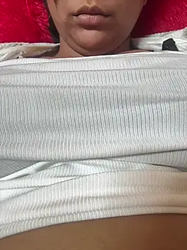 kavyababy00's cam snapshot