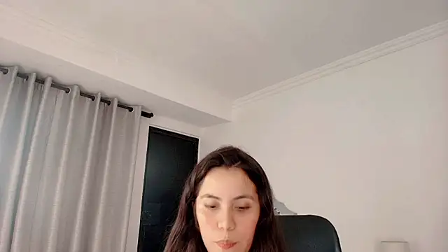 paulina_ponce's cam snapshot