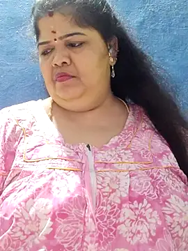 tamilthanushri live sex cam