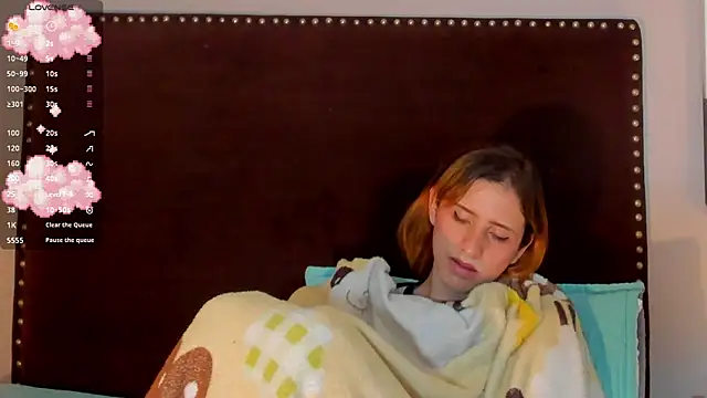 seraphine_star live sex cam