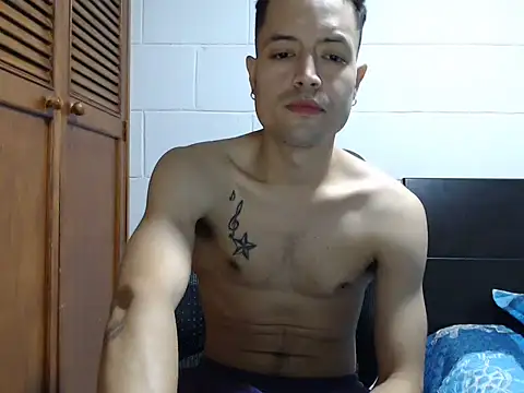 dimitriquiet05's cam snapshot