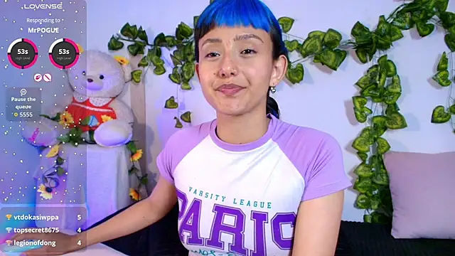 tati_cardenas's cam snapshot