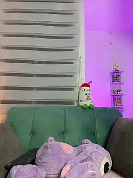 sophie_cute66's cam snapshot