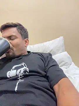 bhagihero's cam snapshot