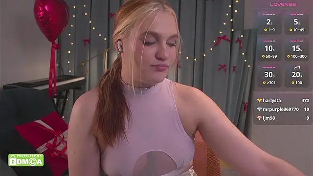 CarrolineLovers's cam snapshot