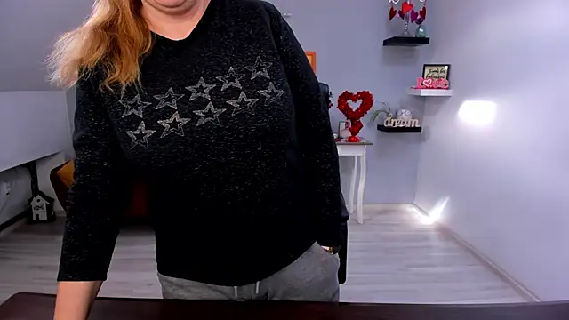 LollaGirl's cam snapshot