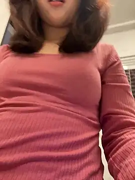 Liliya-77 live sex cam