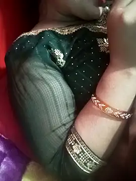 Priya_089 live sex cam