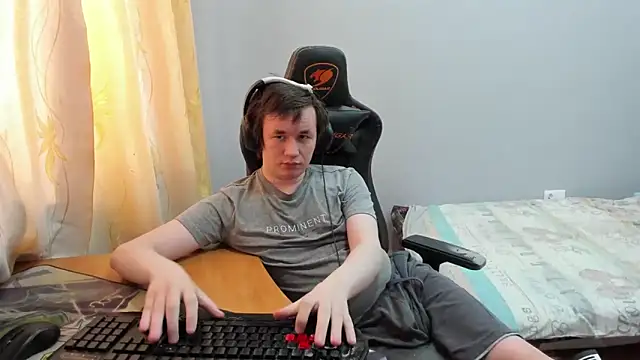 iliaskrislove live sex cam