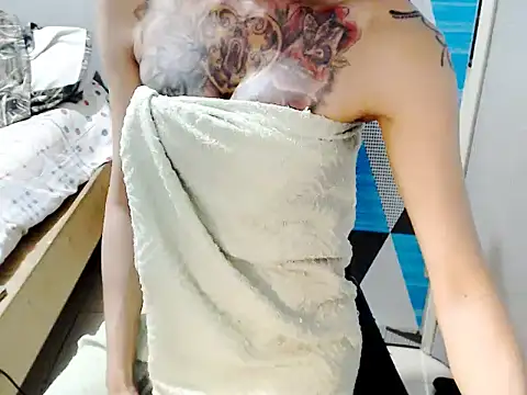 Savannah_Cock live sex cam