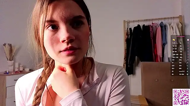 MirthaZien live sex cam