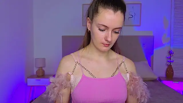 Blush_flowwer's cam snapshot