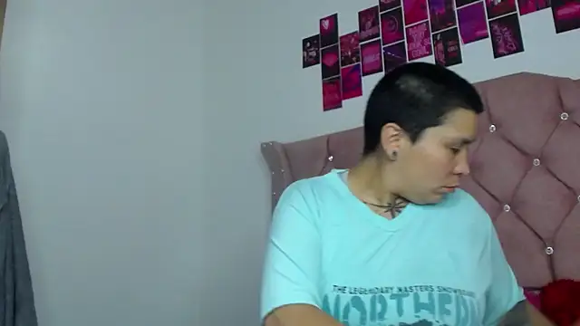 nat_evans8's cam snapshot