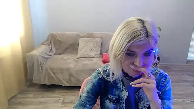 SexyBeatriice's cam snapshot