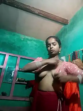 Alisha_beby143's cam snapshot