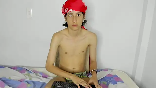 cirosky_elchicopolla live sex cam