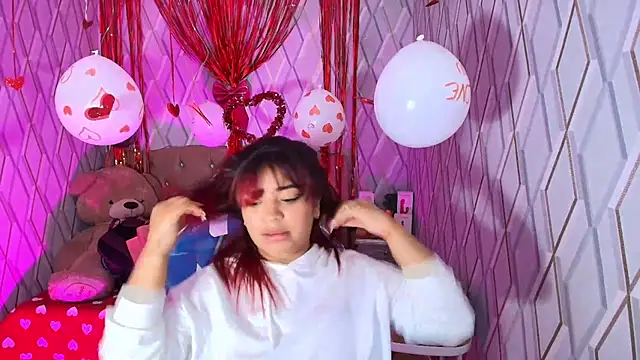 NicolleTaylor live sex cam