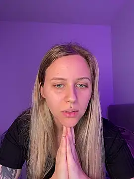 lunawolf21 live sex cam