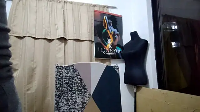 FlorindaPigna live sex cam