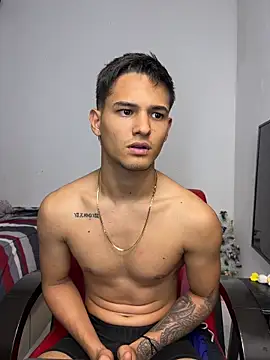 Alex_mojica's cam snapshot