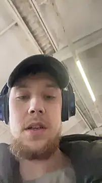 Dildogang's cam snapshot