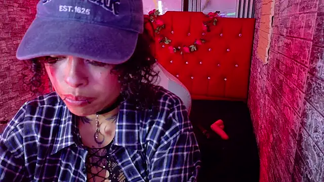 mia_hernnandez's cam snapshot