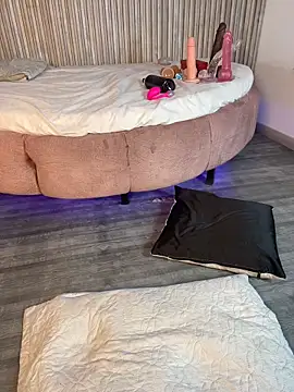 Saracooper__'s cam snapshot